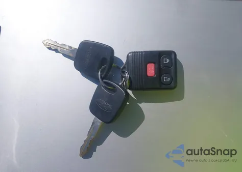 2002 Ford F150 from USA, damaged, VIN 1FTRX18L22KA57735